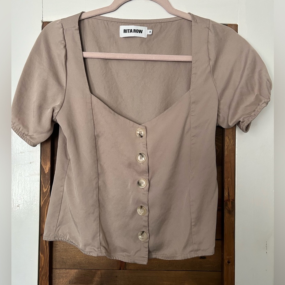 Rita Row Women's Beige Button-Up Blouse
